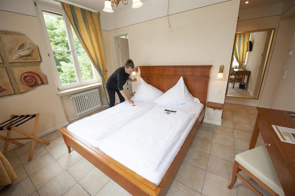 XII Apostel Albergo Cologne Luaran gambar