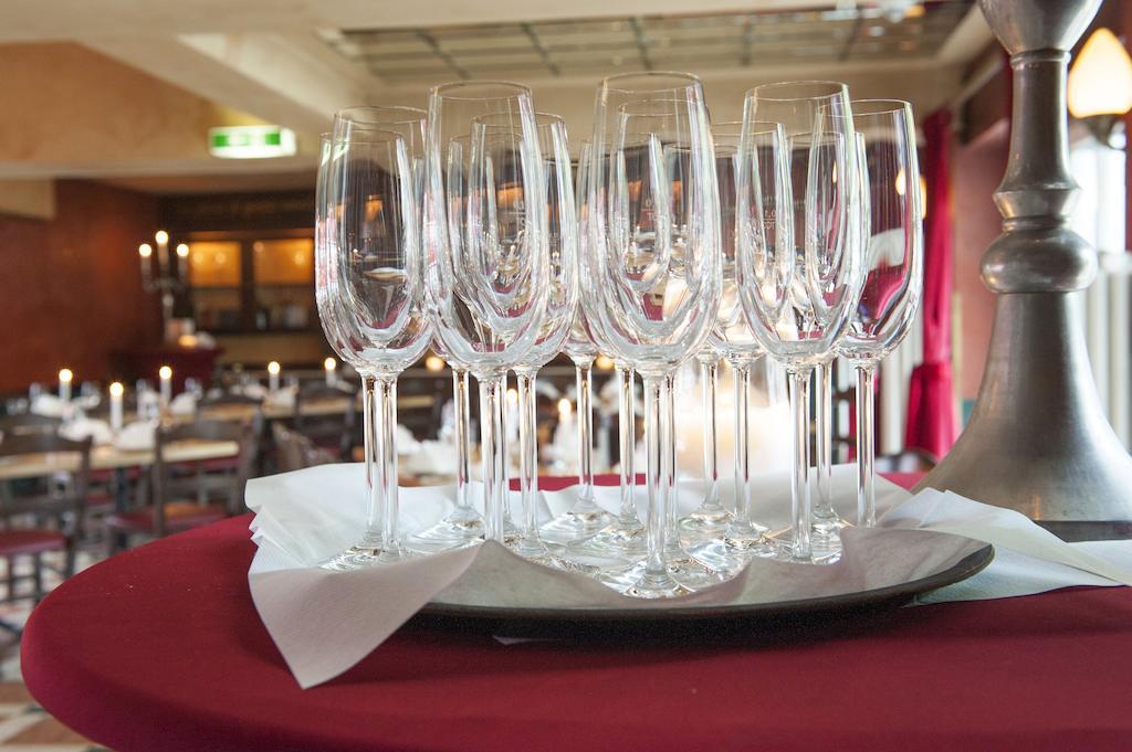 XII Apostel Albergo Cologne Luaran gambar